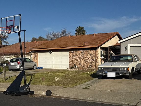 2nd image of 3114 Cedar Ct