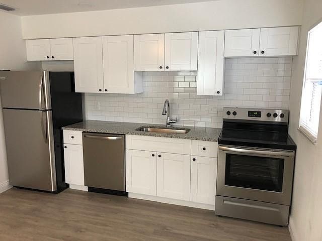 1st image of 2821 8th St #24