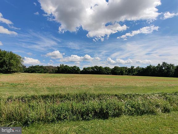 2nd image of 226 Milnor Rd