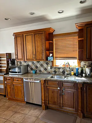 Rented by REMAX Elite | media 2