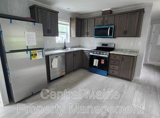 2 Austin Dr, Orono, ME 04473
