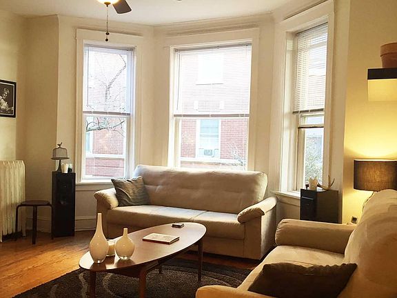 4th image of 716 W Waveland Ave APT 3N