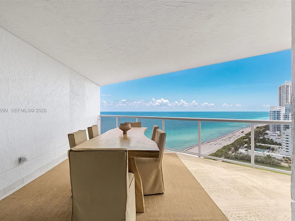 6767 Collins Ave #TS-2206