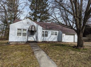 509 Tyler Ave, Charleston, IL