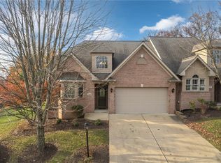1723 Waterleaf Dr, Sewickley, PA 15143