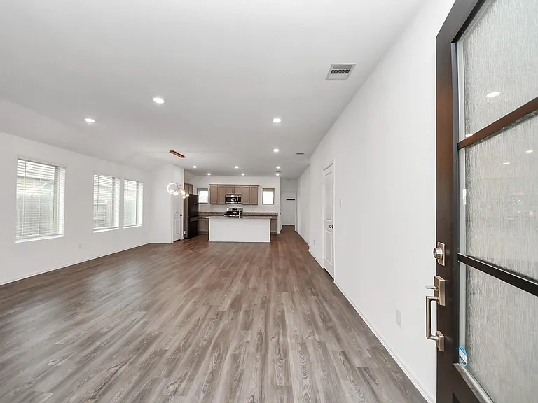14230 Elrington Hollow Trl — Photo 6
