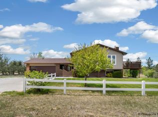 1214 W Laughlin Rd, Cheyenne, WY 82009