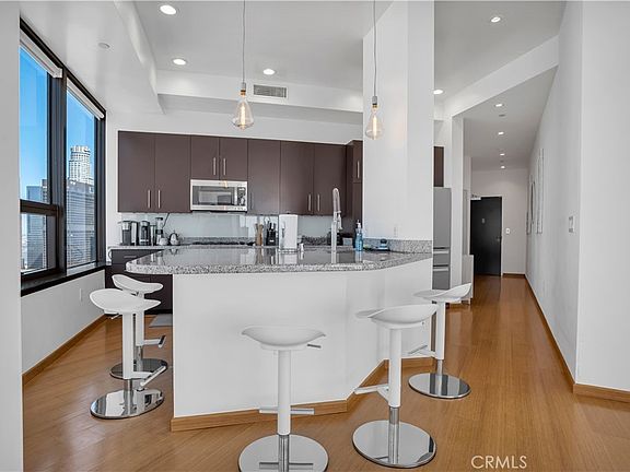 5th image of 1100 Wilshire Blvd APT 3302