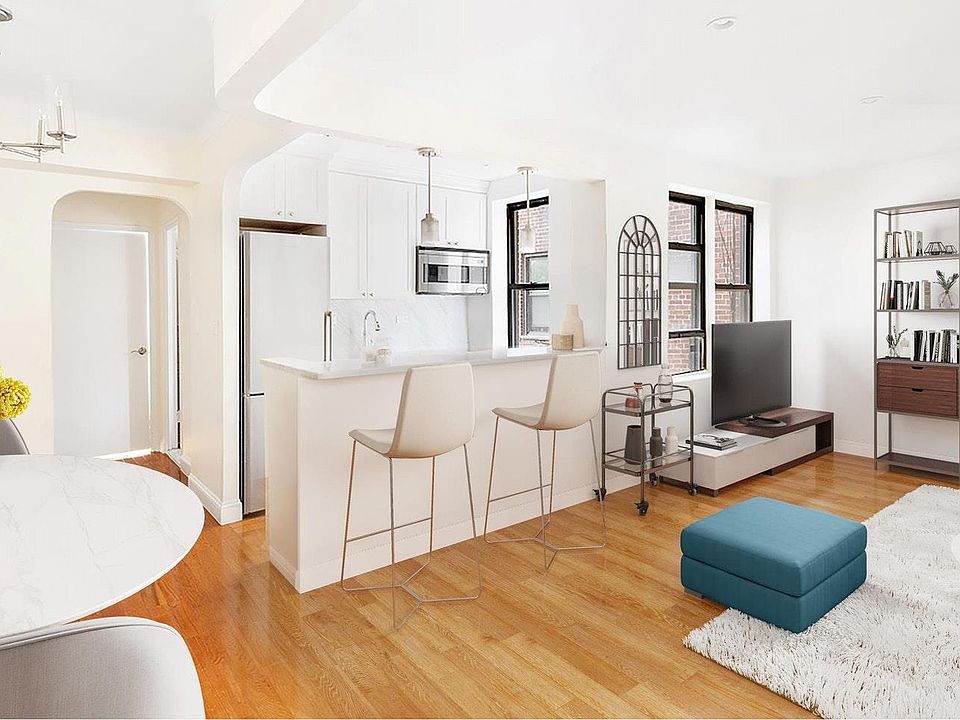 1st image of 98 Park Ter E APT 3E