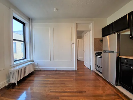 Rented by Made In NY Realty | media 26