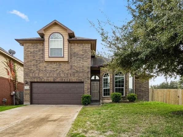 1007 Summer Wood Blvd, Conroe, TX 77303