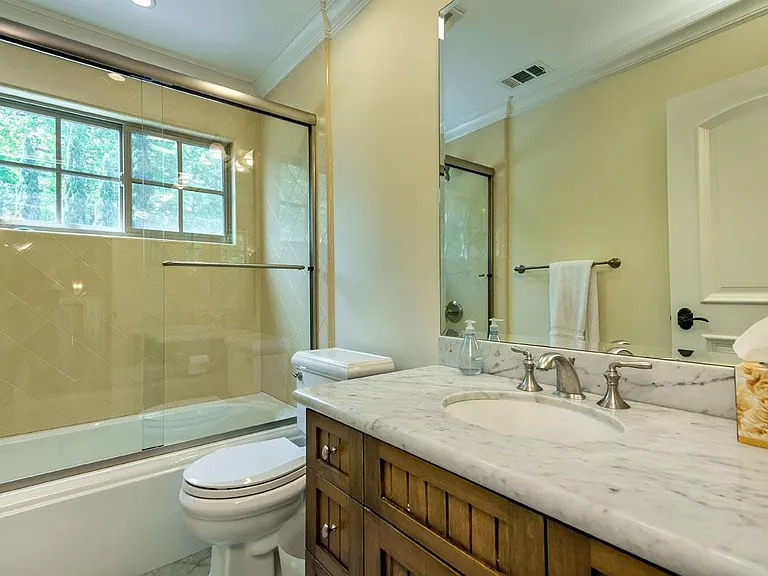 2261 Saint Francis Dr — Photo 25