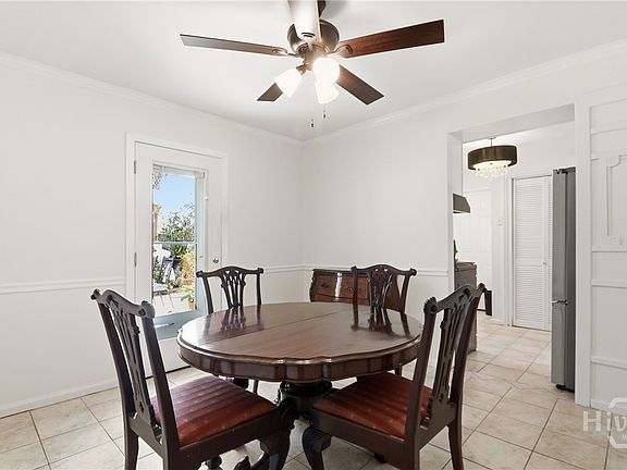 4th image of 220 Pinecrest Place