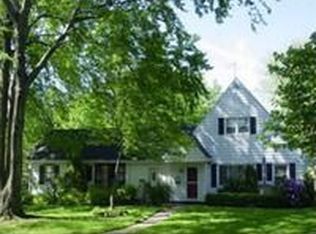 581 Kipp St #B, Teaneck, NJ 07666