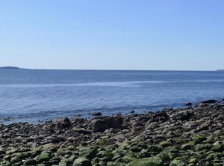 499 Belfast Rd, Camden, ME 04843