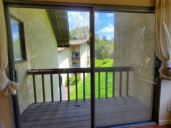 5th image of 25831 Marguerite Pkwy APT 204