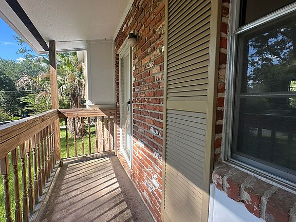 2nd image of 2405 Almond Dr