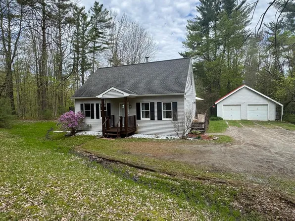 82 Maple Ridge Drive, Cambridge, VT 05444