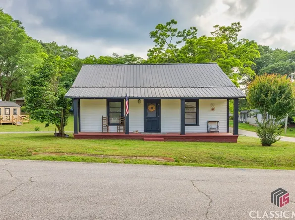 99 Hickory Street, Commerce, GA 30529