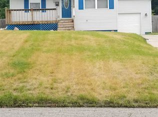 2113 W Hamilton St, South Bend, IN 46628