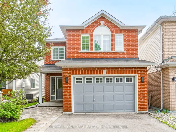 75 Dadson Dr, Clarington, ON L1C 5J1