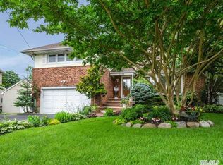 1004 Little Neck Ave, Bellmore, NY 11710