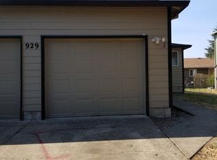 929 S School St APT A, Newberg, OR 97132