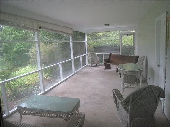 Screened Porch