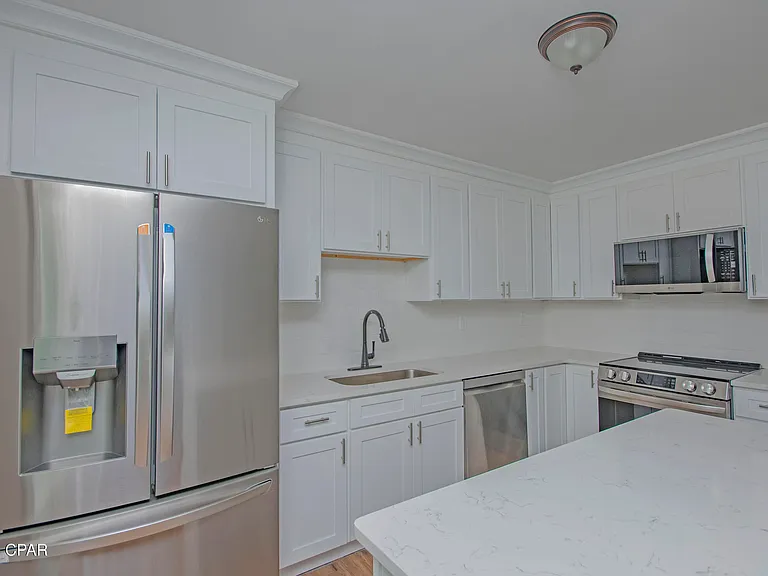 3119 W 23rd Ct — Photo 7