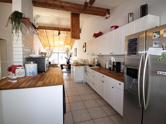 3rd image of 10350 W Cypress Ct