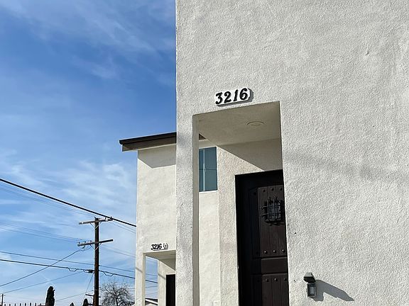 5th image of 3216 Morgan Ave #2