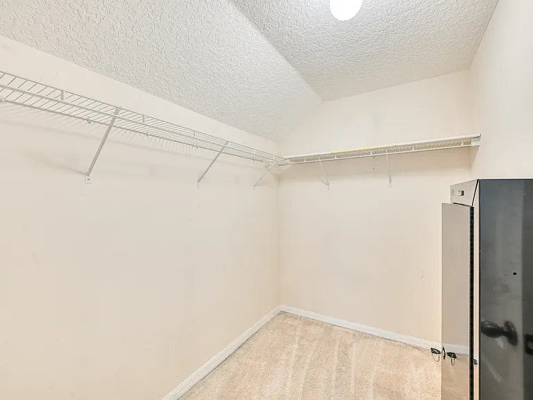 13103 Tom Morris Dr — Photo 18