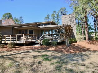 201 Cove Ct, Aberdeen, NC 28315