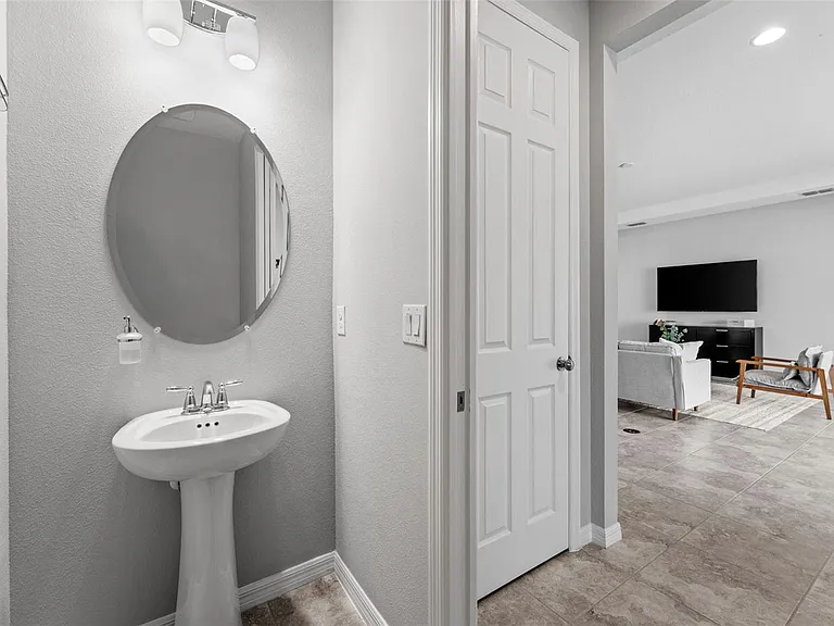 3439 Buoy Cir — Photo 39