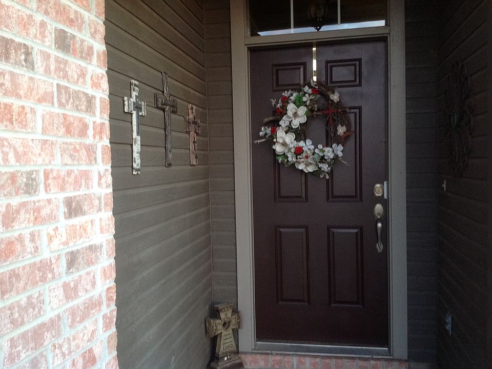 2nd image of 2850 Valkyrie Dr