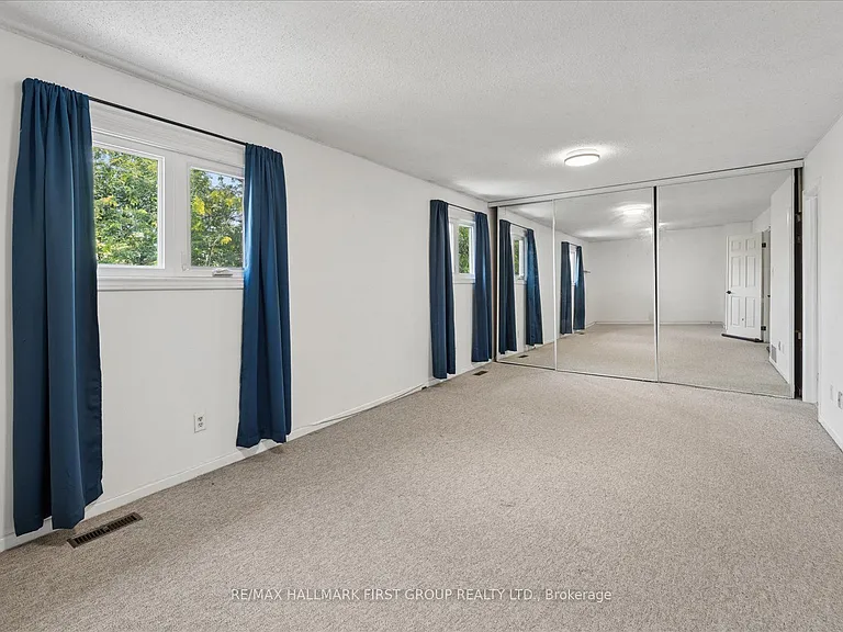 747 Stonepath Cir — Photo 20