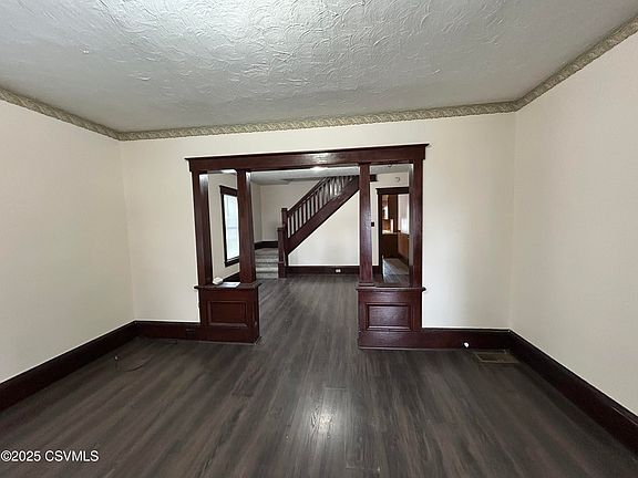 2nd image of 208 N Broad St