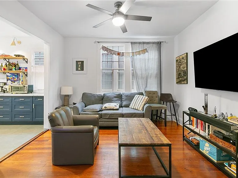 7512 Freret St — Photo 2