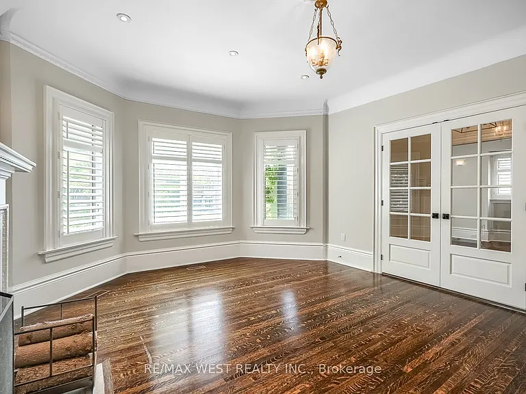 70 Forest Hill Rd — Photo 9