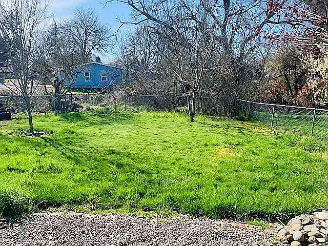 120 Cleveland St NE — Photo 11