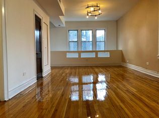 1121 N Wood St #2F, Chicago, IL 60622