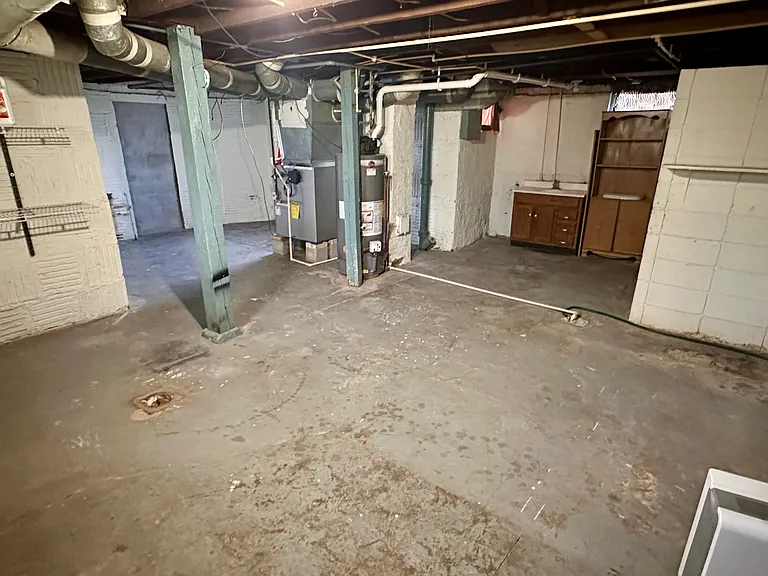 2529 Pearl St — Photo 15