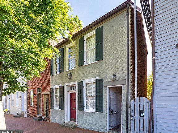 2nd image of 509 Caroline St