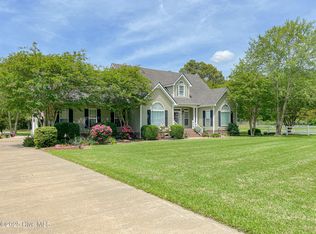 100 Lauren Ln, Camden, NC 27921