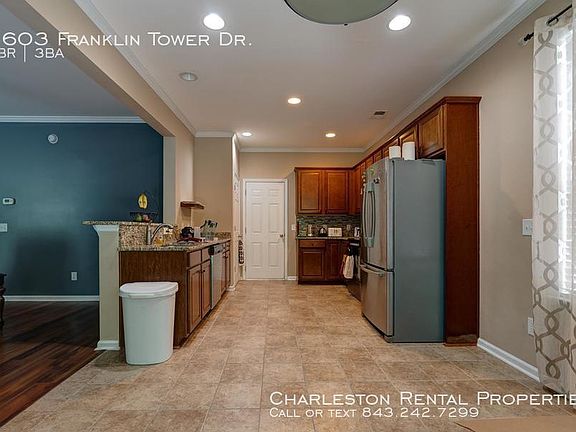 5th image of 3603 Franklin Tower Dr