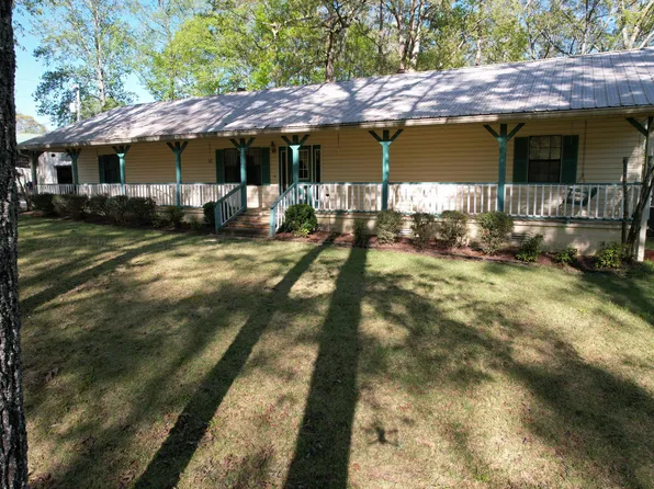 221 County Road 205, Arley, AL 35541