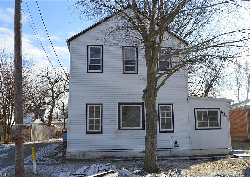 1st image of 2235 Lexington Ave
