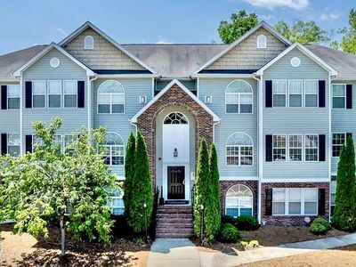 1620 Cherry Blossom Ln UNIT 301, Winston Salem, NC, 27127