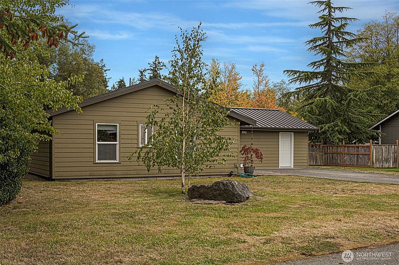 2nd image of 505 Rose Lane