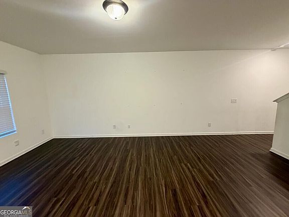 3rd image of 1408 Ben Park Way